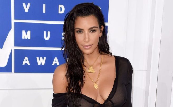 This Kim Kardashian approved highlighter is the absolute DREAM