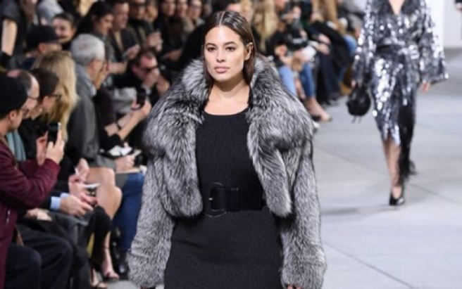 Ashley Graham is the first PLUS SIZE model to walk for Michael Kors