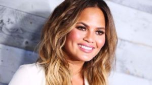 Chrissy Tiegen had the BEST reply to fans trolling John Legend