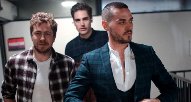 Did you spot them? Busted hung out in this Dublin bar last night