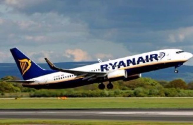 Go, go, go! Ryanair is having a €5 seat sale for 12 hours only
