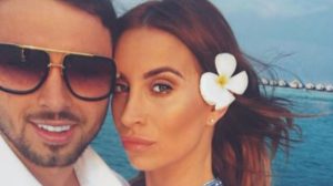 Ferne McCann’s boyfriend wanted for London nightclub acid attack