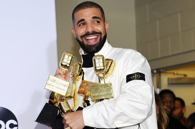 Drake smashes Adele’s record at Billboard Music Awards last night