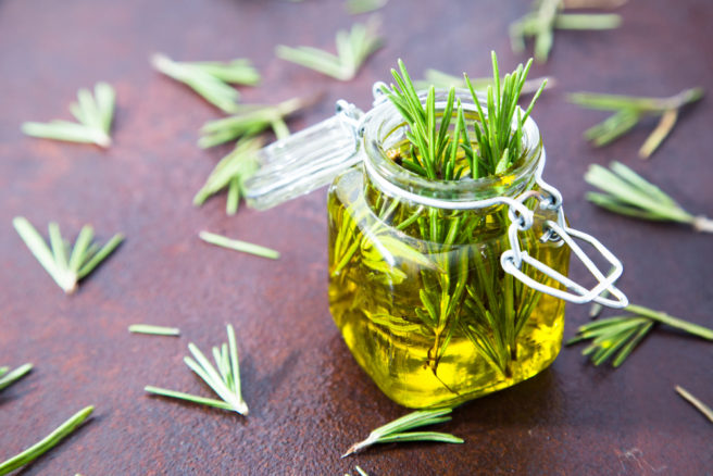 Students! Rosemary could be the key to better exam results