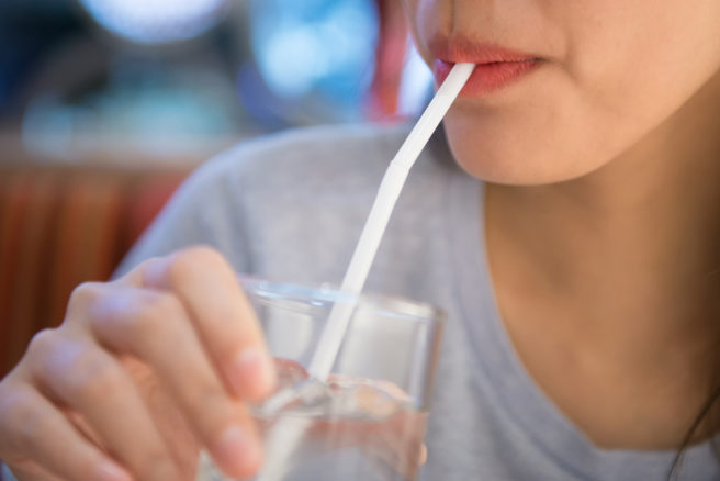 Teens invent straw capable of detecting common date rape drugs