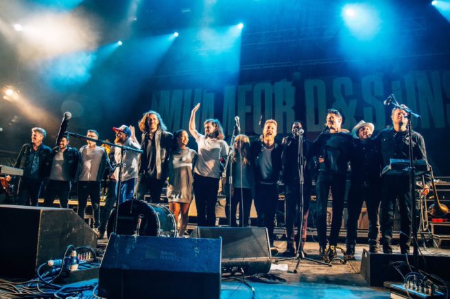 Hozier surprises fans by joining Mumford & Sons at Longitude