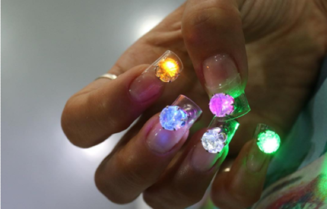 bruge Trafikprop En smule nail art.LED nails | SHEmazing!