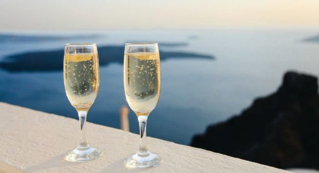 Doing pilates while sipping on prosecco? This event sounds LIT