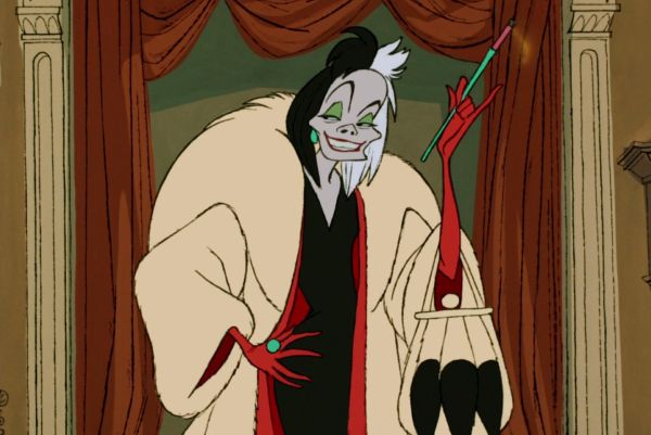 Get that CV ready ladies! Disneyland Paris is hiring VILLIANS
