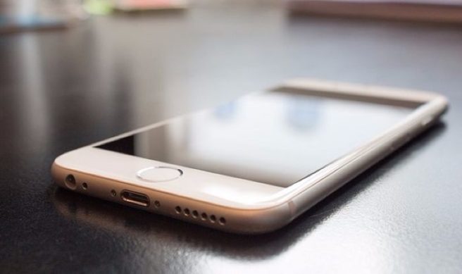 This life hack will make the volume of your iPhone house party ready