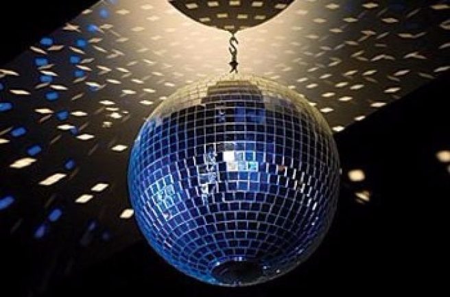 This disco doc about Wezz is bringing us back to our teens