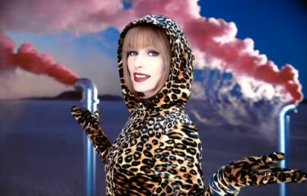 Stop everything! Shania Twain is coming to Dublin’s 3Arena