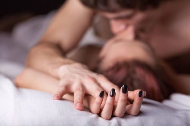 Dirty talk? New survey reveals exactly want we like to hear in bed