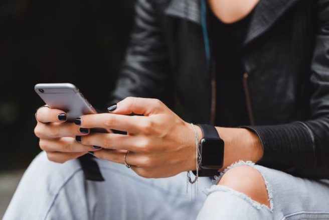 Catfishing: What happens when YOUR photos are stolen online