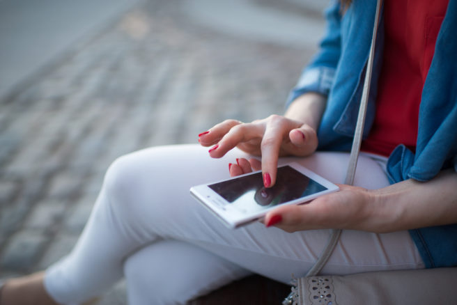 What if your last text went on your headstone?: Twitter is in stitches