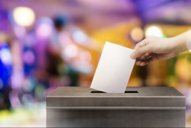 Poll shows that Yes side is still leading the referendum