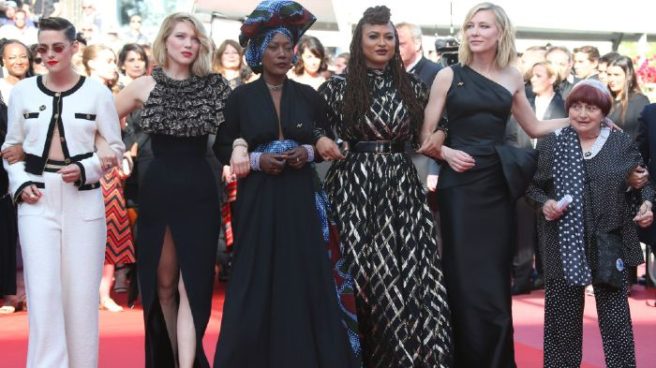 Female stars protest for equal rights on Cannes red carpet