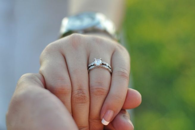 Irish public asked to help bride-to-be find missing engagement ring