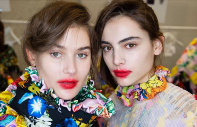The ‘snogged lips’ trend is making smeared, shifted-off makeup cool