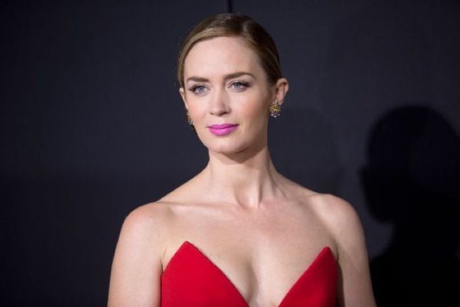 John Krasinski says Emily Blunt should play Bond, and we SO agree