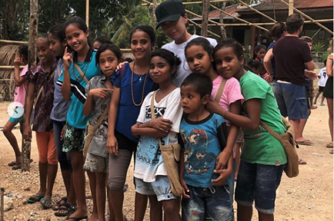 Beckham family visits children’s charity on holiday in Indonesia