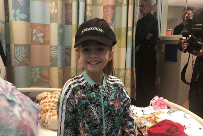 ‘I’m here…’ Drake cancels concert to visit 11-year-old girl in hospital