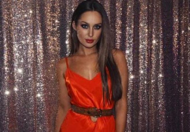 Roz Purcell has a message for Instagram bum and body shamers