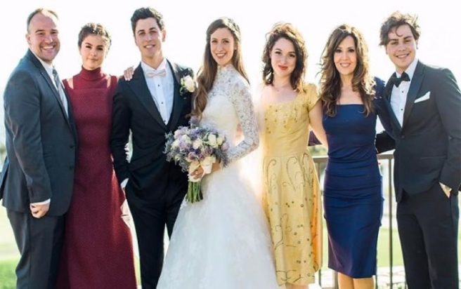 Feel old yet? This Wizards of Waverly Place star is a dad-to-be
