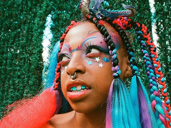 Rainbow Teeth easily win the STRANGEST Insta Trend of 2018