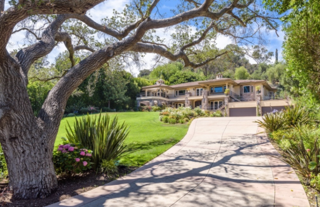 The ICONIC Kardashian house has just been sold for millions
