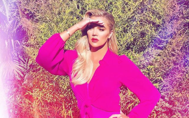 Khloe Kardashian shocks fans with a stunning new hair transformation