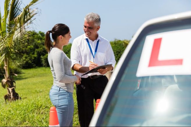 It is now an offence for car owners to let lone L-drivers use vehicles