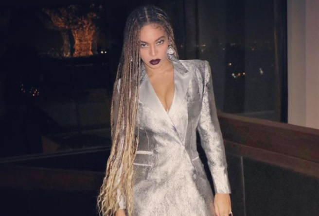 Pics: Beyonce’s OTT white wedding renewal gown is giving us life