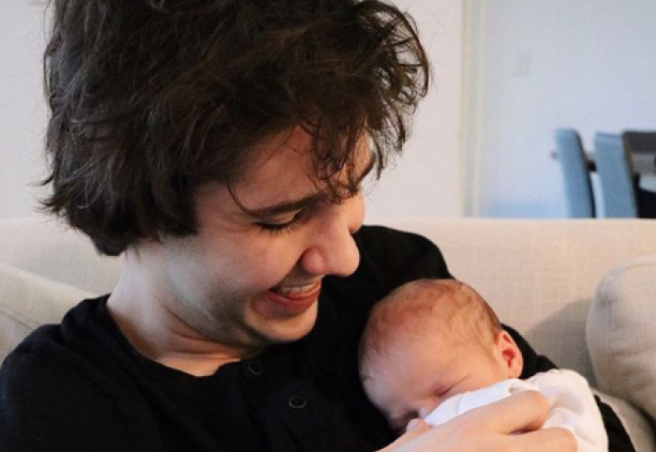 David Dobrik & Josh Peck shows off a new member of the Vlog Squad