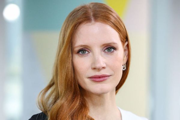 Adorbs: Jessica Chastain gives us first glimpse at her baby girl