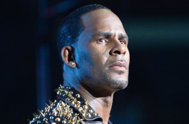 R Kelly is STILL going on tour despite multiple abuse allegations