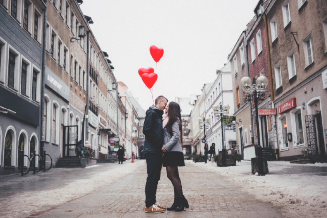These gorgeous Valentine’s Day gift ideas are BEYOND romantic
