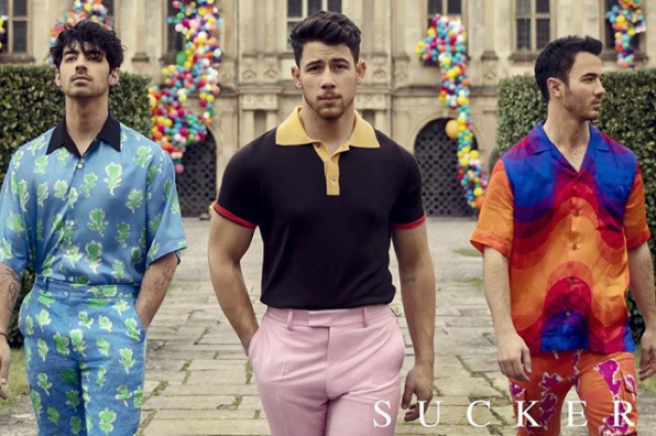 GAS reactions to the Jonas Brothers’ video starring their ladies