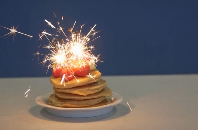 Eh, did someone say PROSECCO pancakes? Get thee to the kitchen