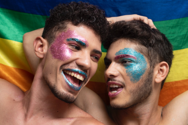 Scoop for Pride: Lock lips for free ice cream on this Dublin kiss cam