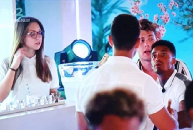 Love Island fans spot HILARIOUS error on last night’s episode
