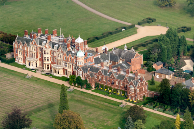 The house beside William and Kate’s country home is up for rent