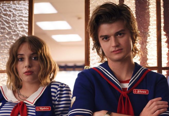 Steve and Robin were originally meant to date on Stranger Things