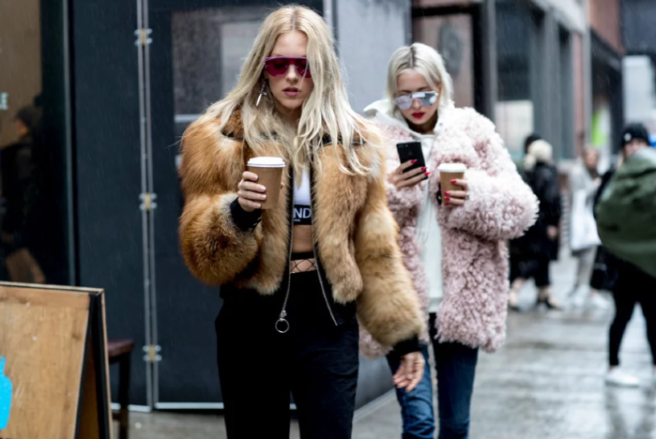 GAS video shows influencers competing for the perfect image