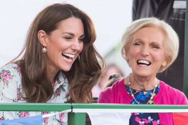 Duchess Kate and Mary Berry team up for Christmas cooking show