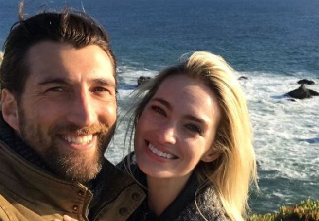 Lizzie McGuire’s Ethan is engaged and we’re a little bit heartbroken