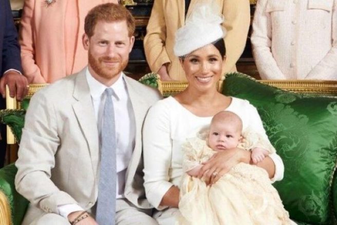 Harry and Meghan share their Christmas card and it’s perfect