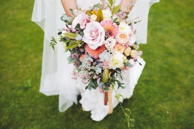 Ooh la la! Here are the biggest wedding flower trends for 2020 | SHEmazing!