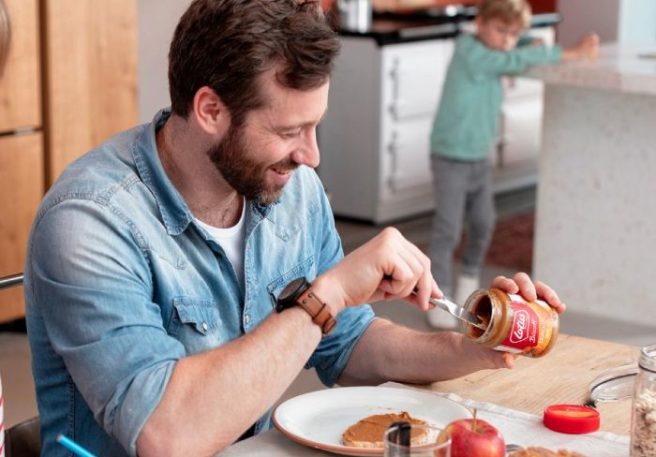Drooling! Aldi is selling a Lotus Biscoff spread and we need it
