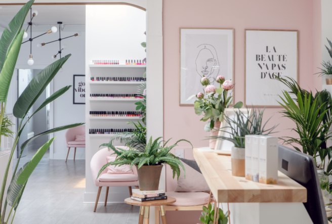 Win! The Super Facial in ANNA SCHU salon